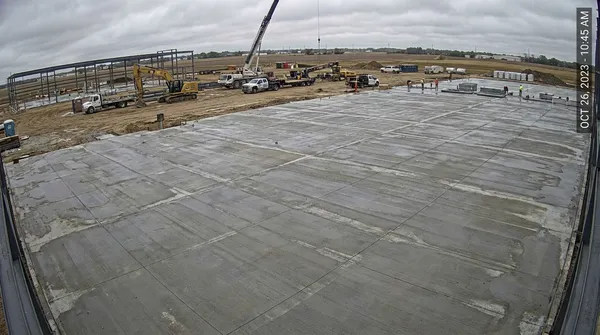 Finished commercial concrete pad at a Decatur, AL industrial site